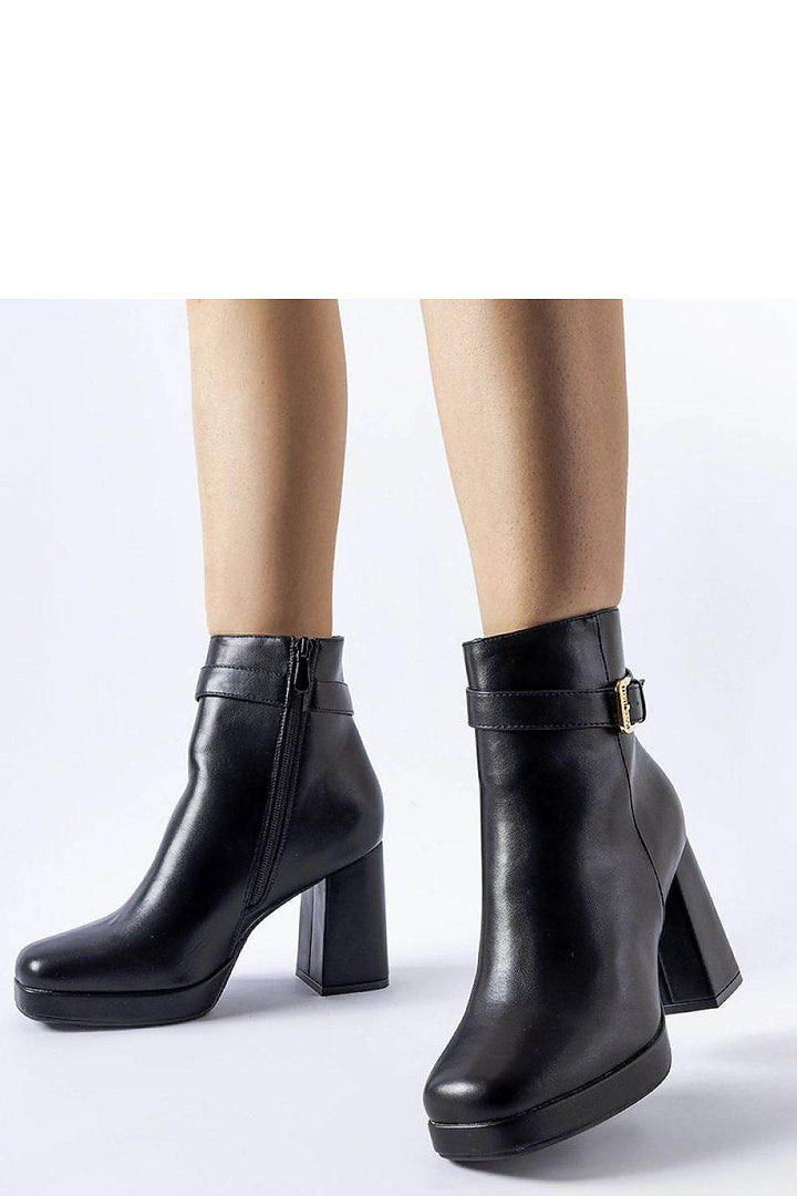 Heel boots model 204724 - MHMote
