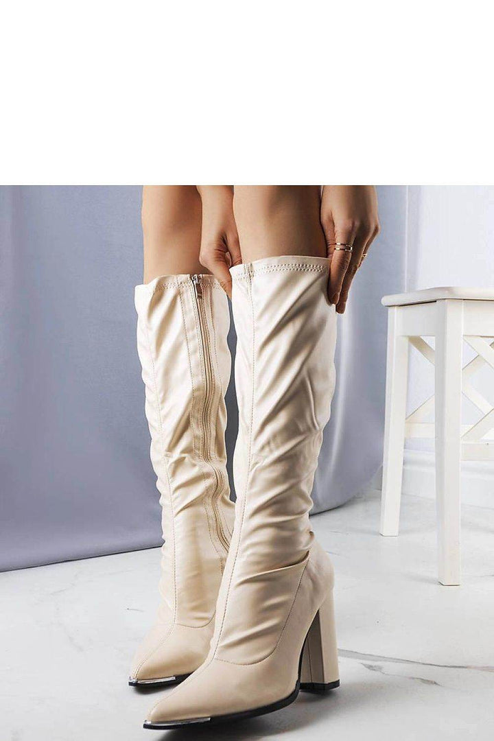 Heel boots model 204775 - MHMote
