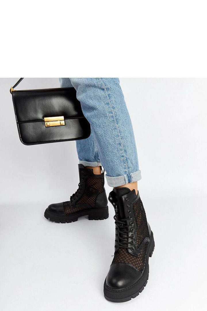 Boots model 204582 - MHMote