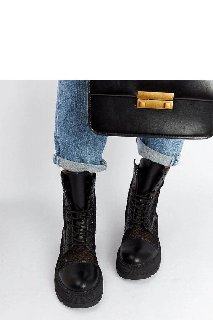 Boots model 204582 - MHMote