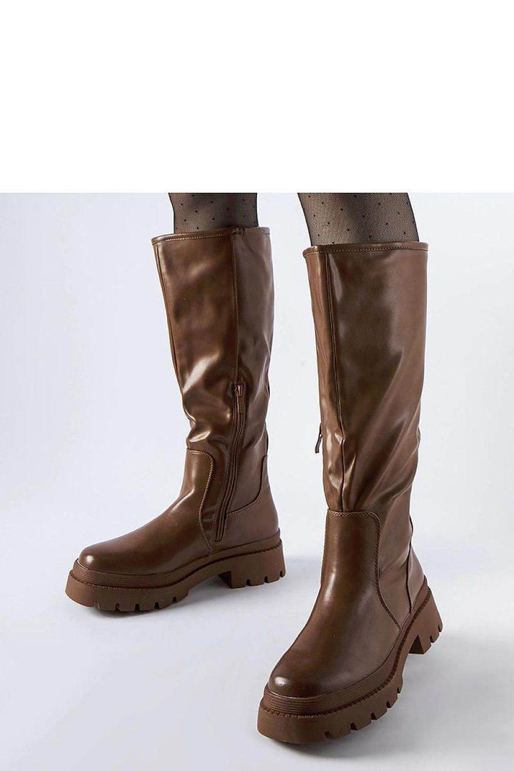 Thigh-Hight Boots model 204719 - MHMote