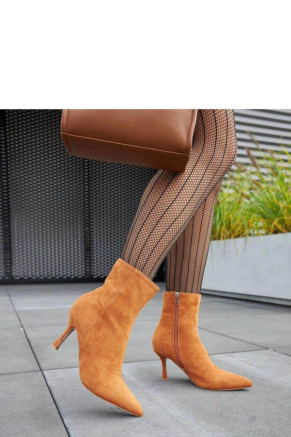 Heel boots model 204818 - MHMote