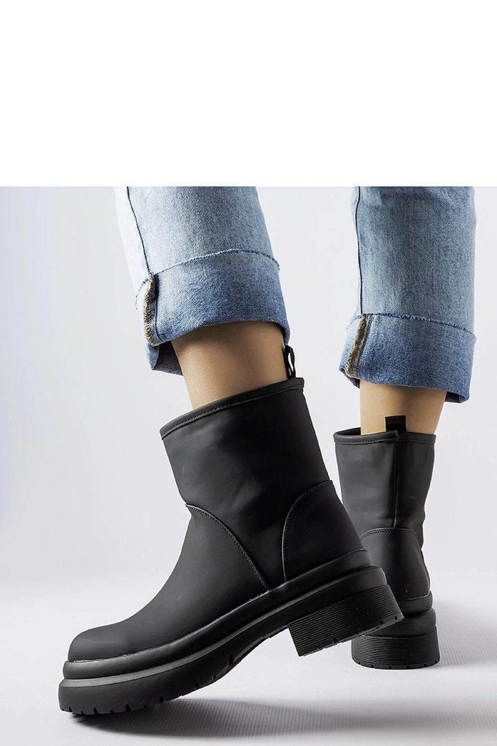 Boots model 204835 - MHMote