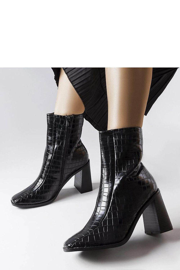Heel boots model 204772 - MHMote