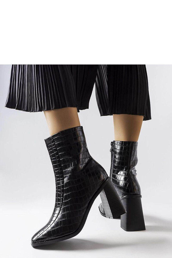 Heel boots model 204772 - MHMote
