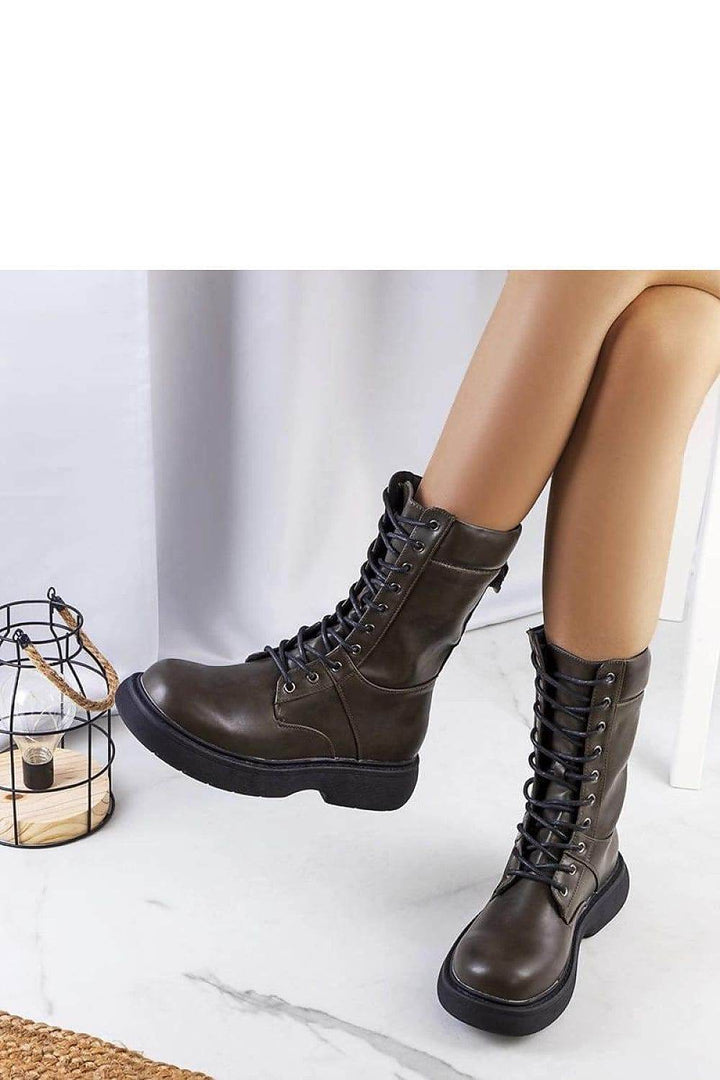 Boots model 204848 - MHMote