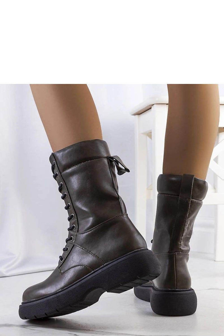 Boots model 204848 - MHMote