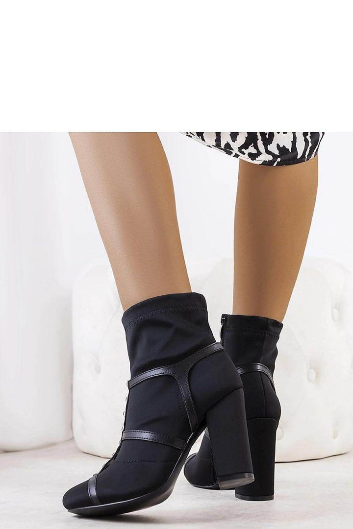 Heel boots model 204851 - MHMote