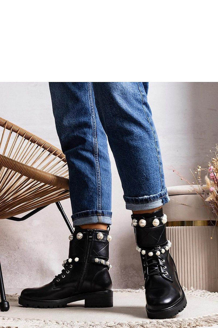 Boots model 204855 - MHMote