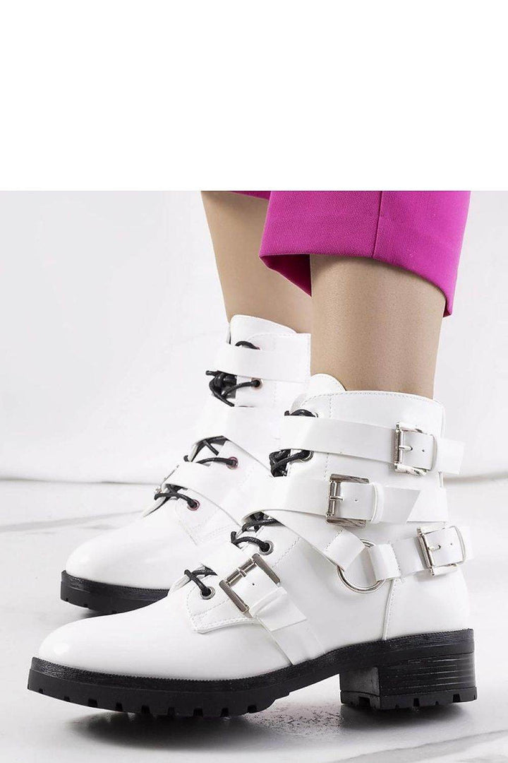 Boots model 204857 - MHMote