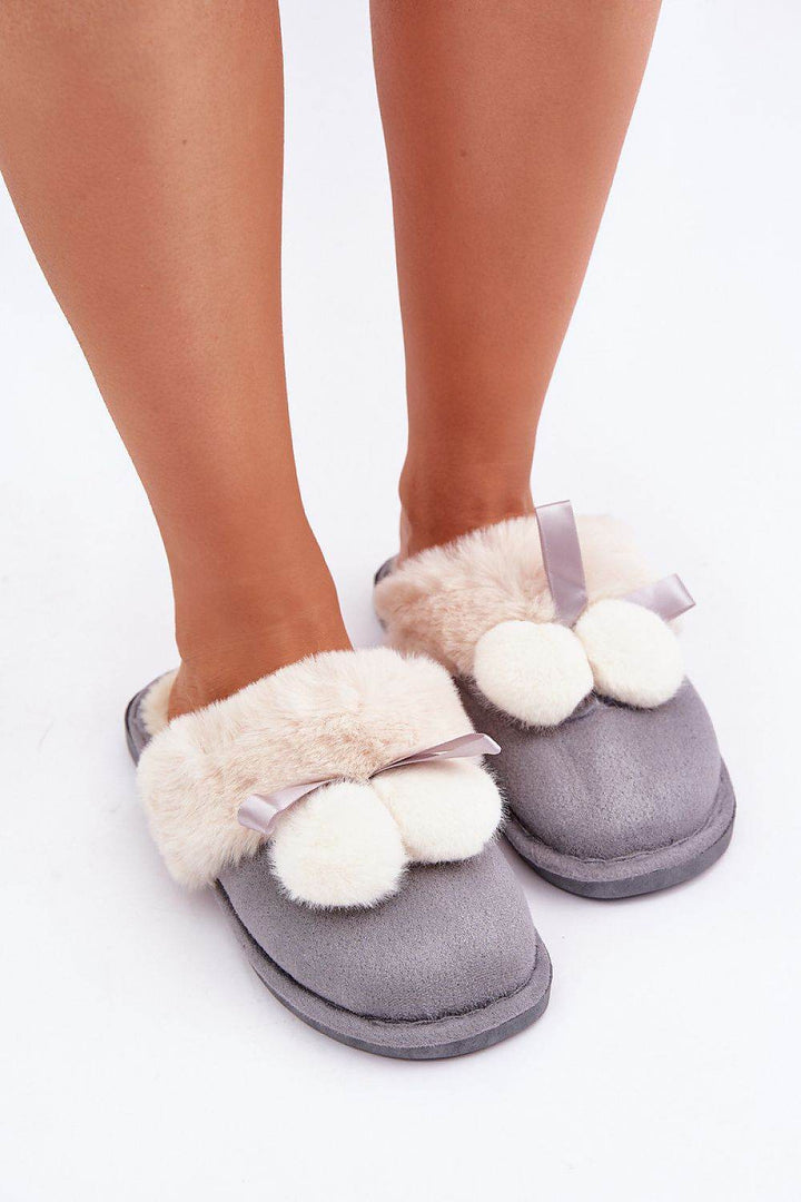 Slippers model 204929 - MHMote
