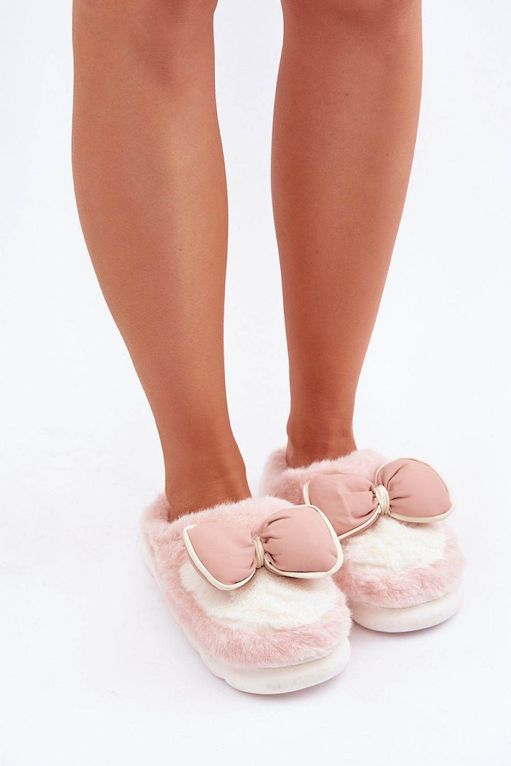 Slippers model 204944 - MHMote