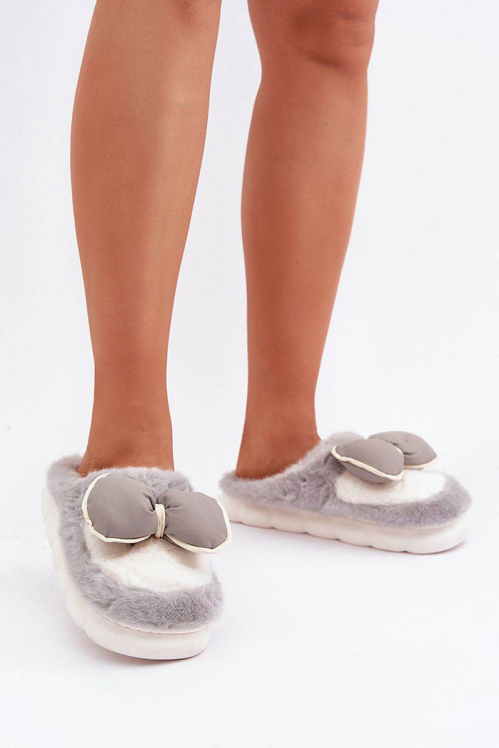 Slippers model 204944 - MHMote