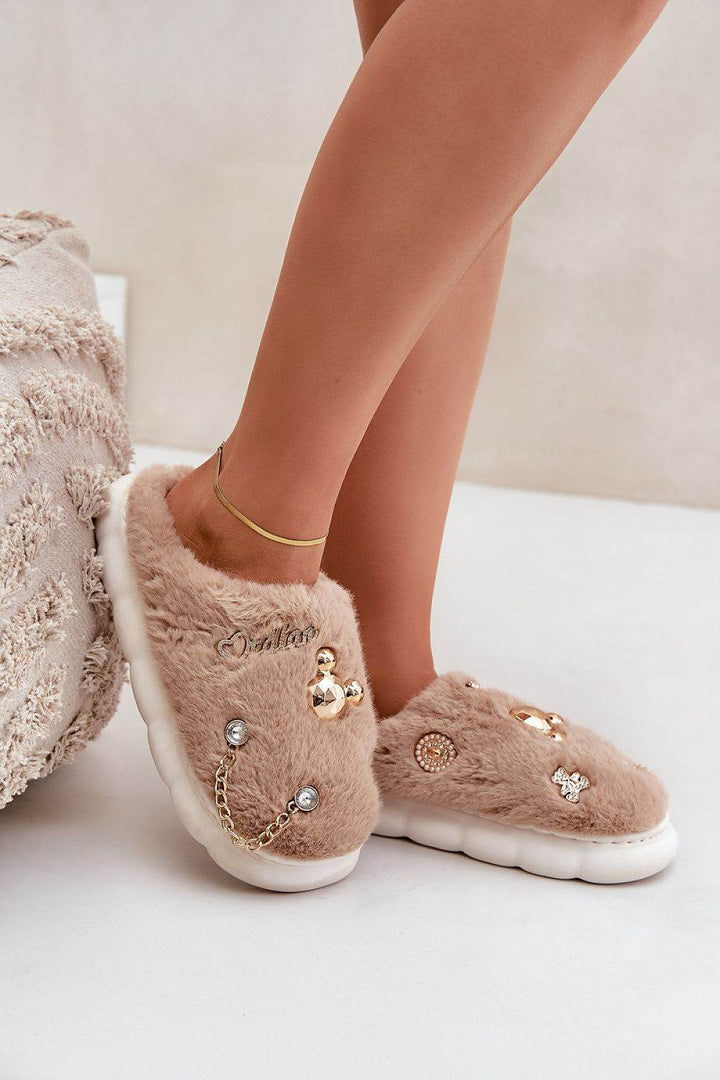 Slippers model 204955 - MHMote