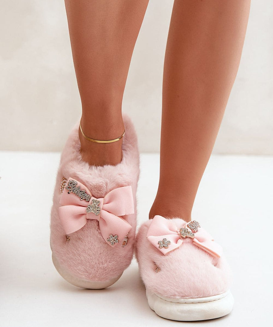  Slippers model 204958 Step in style 