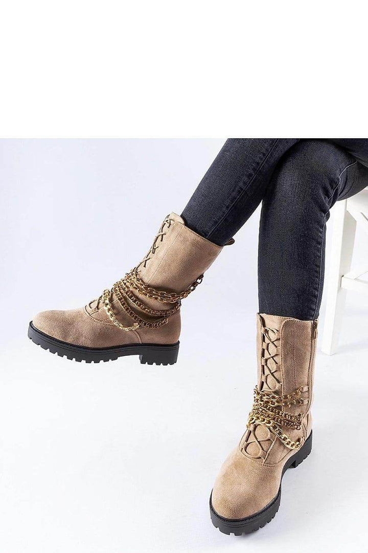 Boots model 205045 - MHMote