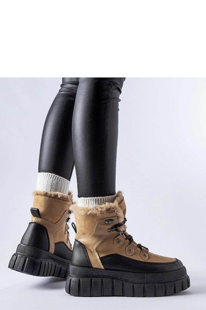 Boots model 205060 - MHMote