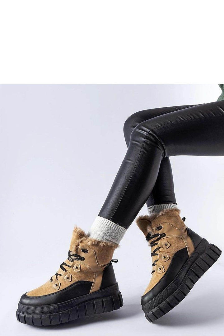 Boots model 205060 - MHMote