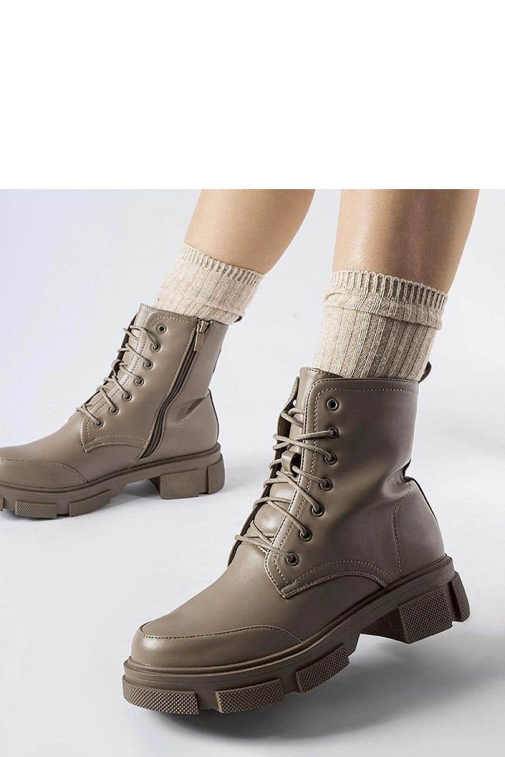 Boots model 205063 - MHMote