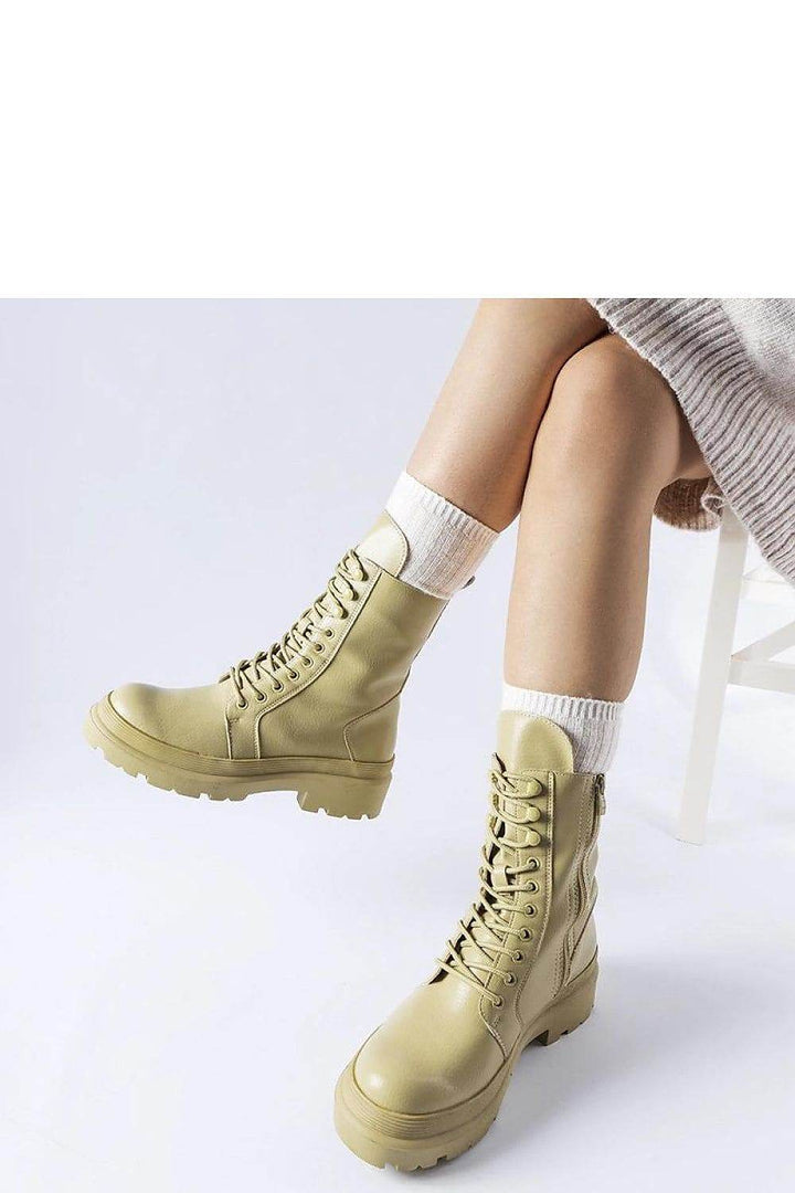 Boots model 205073 - MHMote