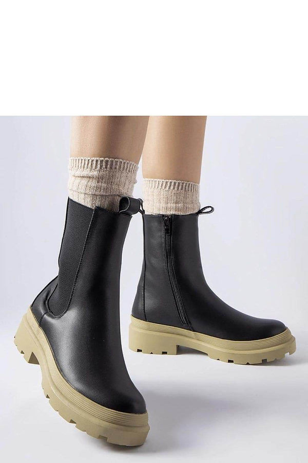 Boots model 205074 - MHMote