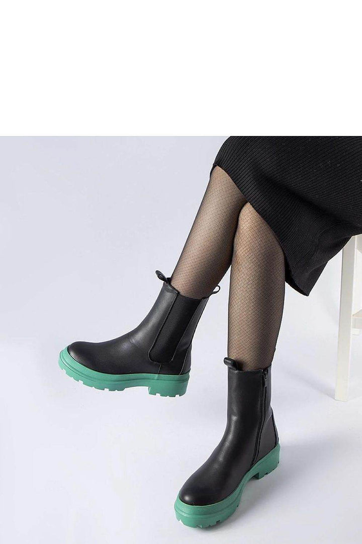 Boots model 205074 - MHMote