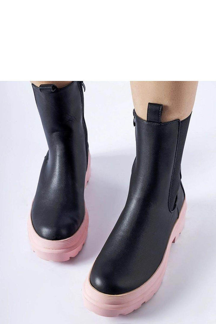Boots model 205074 - MHMote