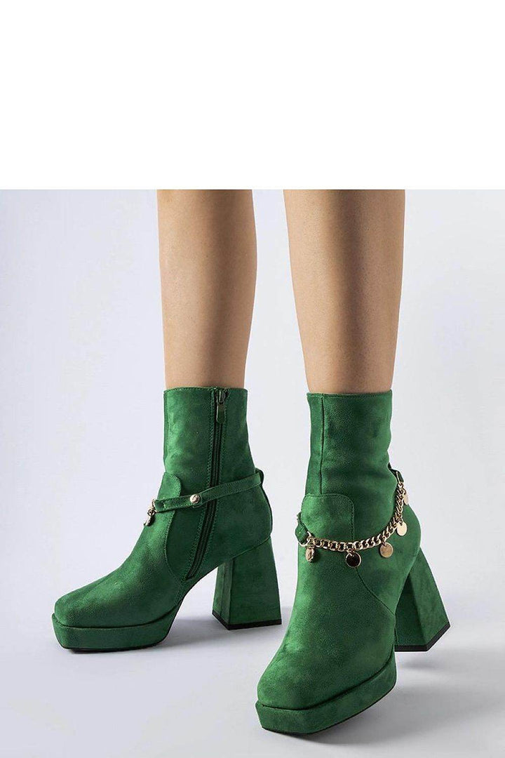Heel boots model 205085 - MHMote