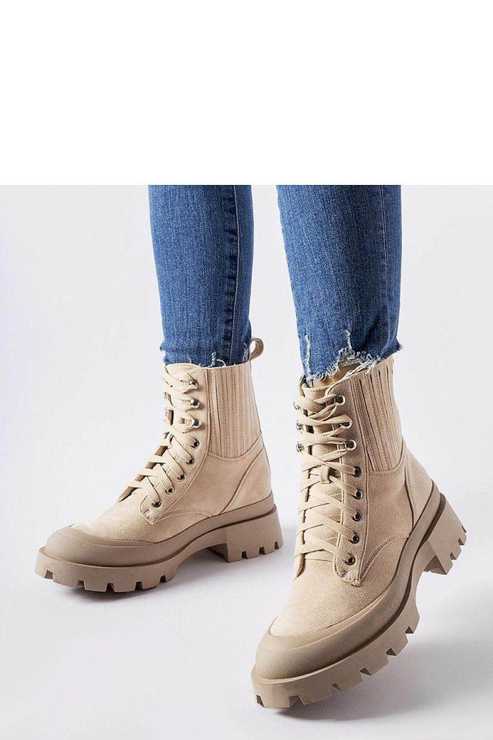 Boots model 204603 - MHMote