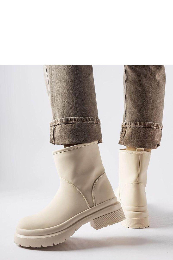 Boots model 204835 - MHMote