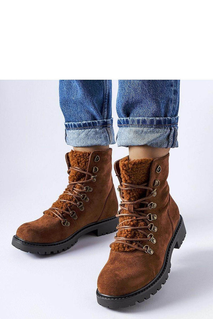 Boots model 205115 - MHMote
