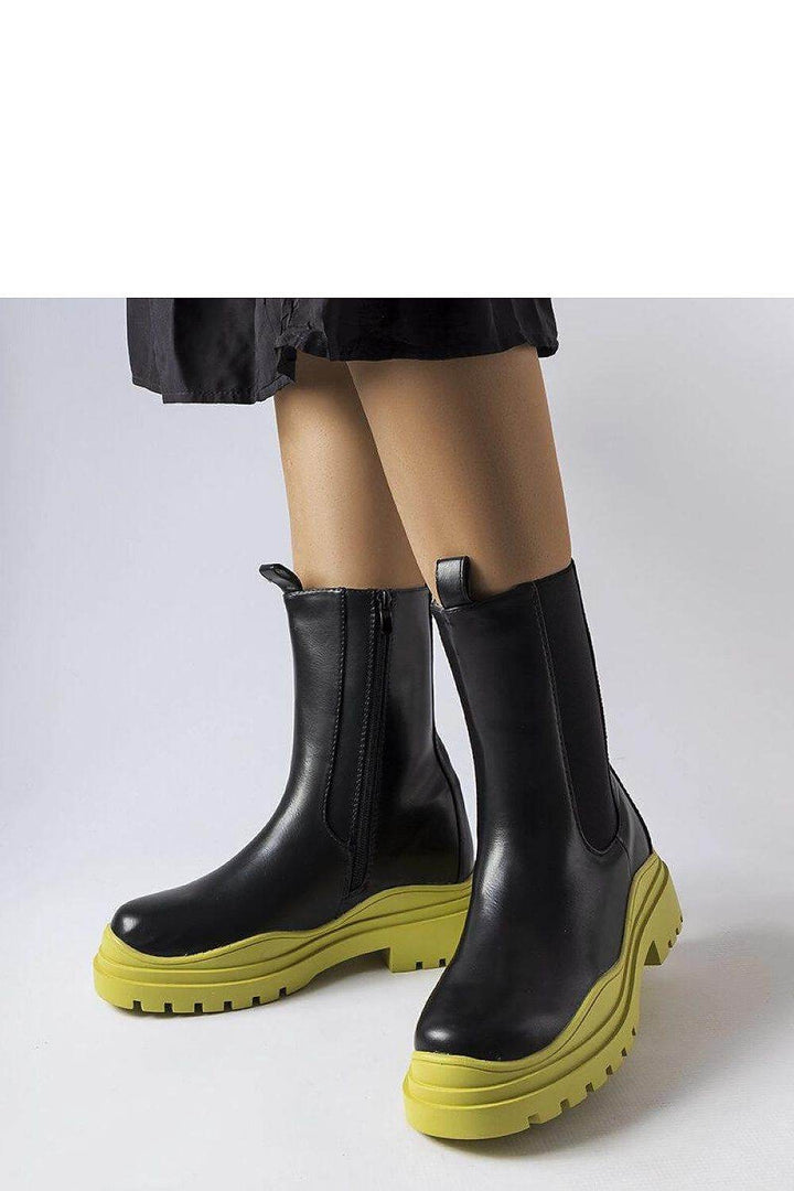 Boots model 204837 - MHMote