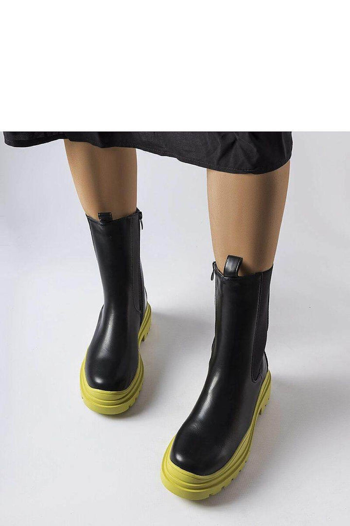 Boots model 204837 - MHMote