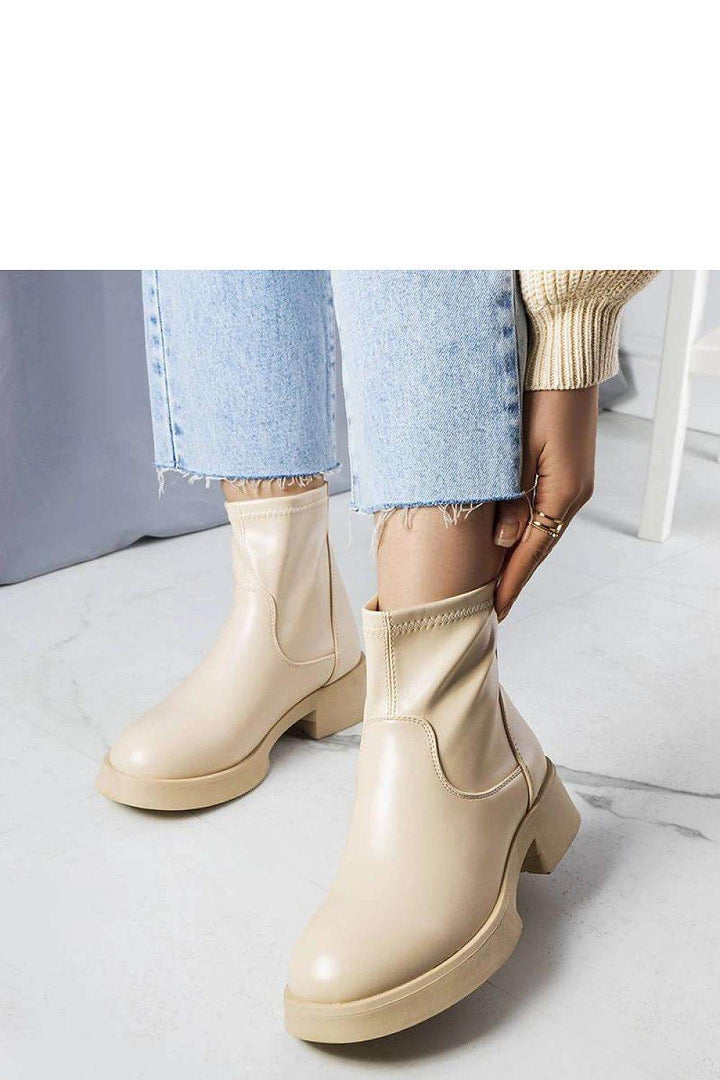 Boots model 205131 - MHMote