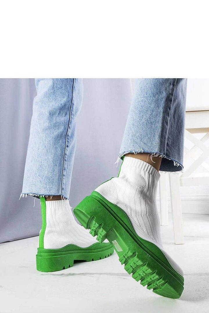 Boots model 204843 - MHMote