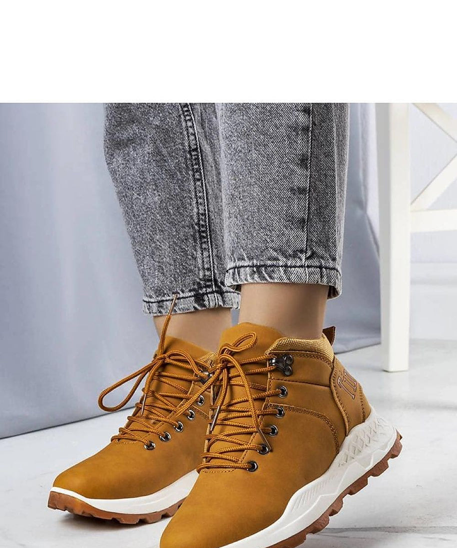  Trapper shoes model 205137 Solea 