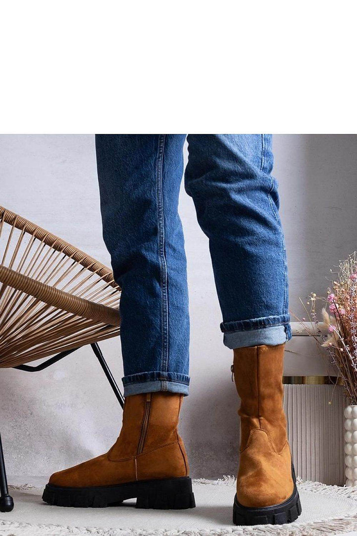 Boots model 205149 - MHMote
