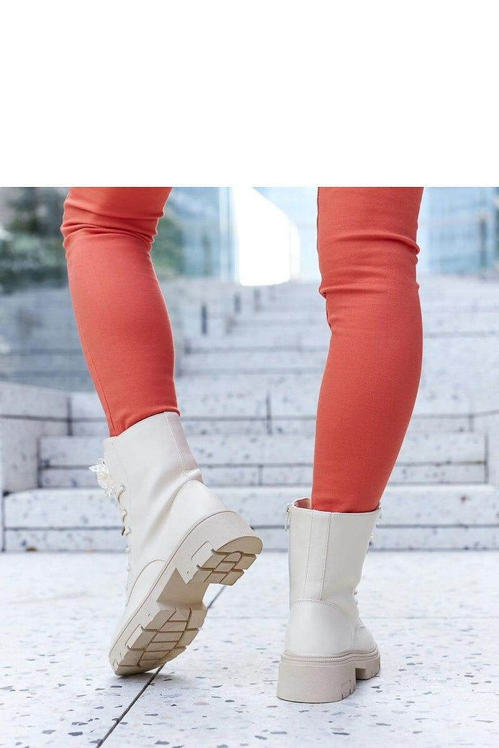 Boots model 205782 - MHMote