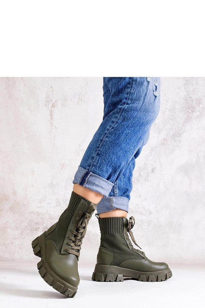 Boots model 205807 - MHMote