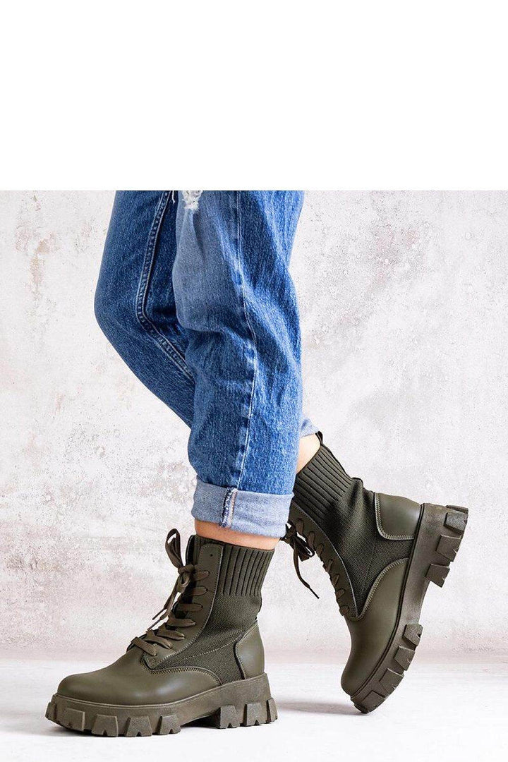 Boots model 205807 - MHMote