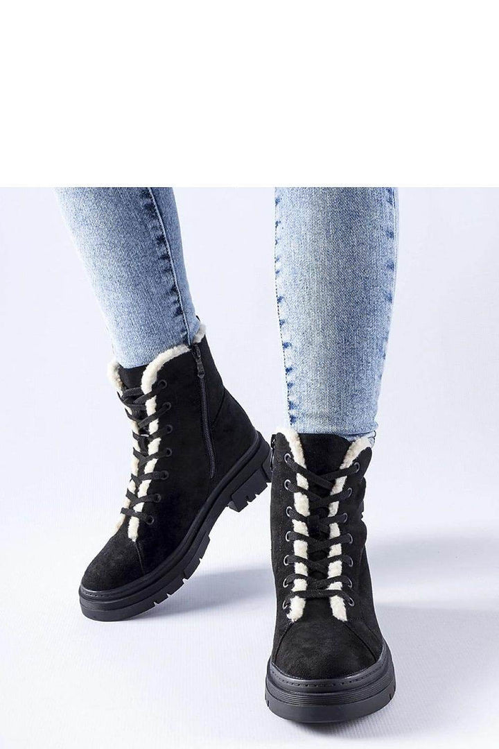 Boots model 205813 - MHMote