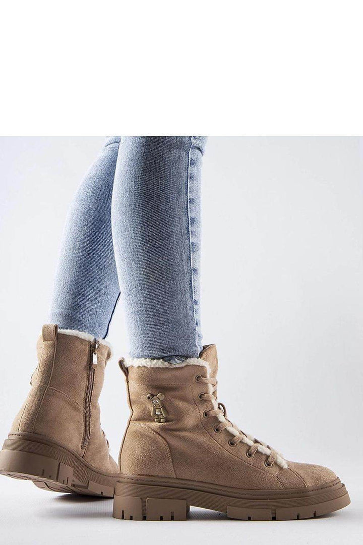 Boots model 205813 - MHMote