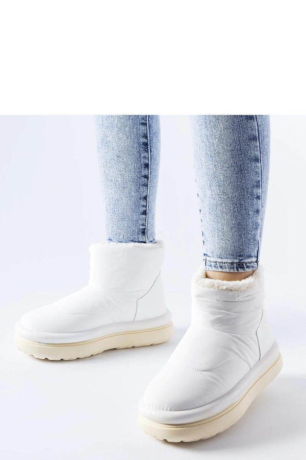 Boots model 205820 - MHMote