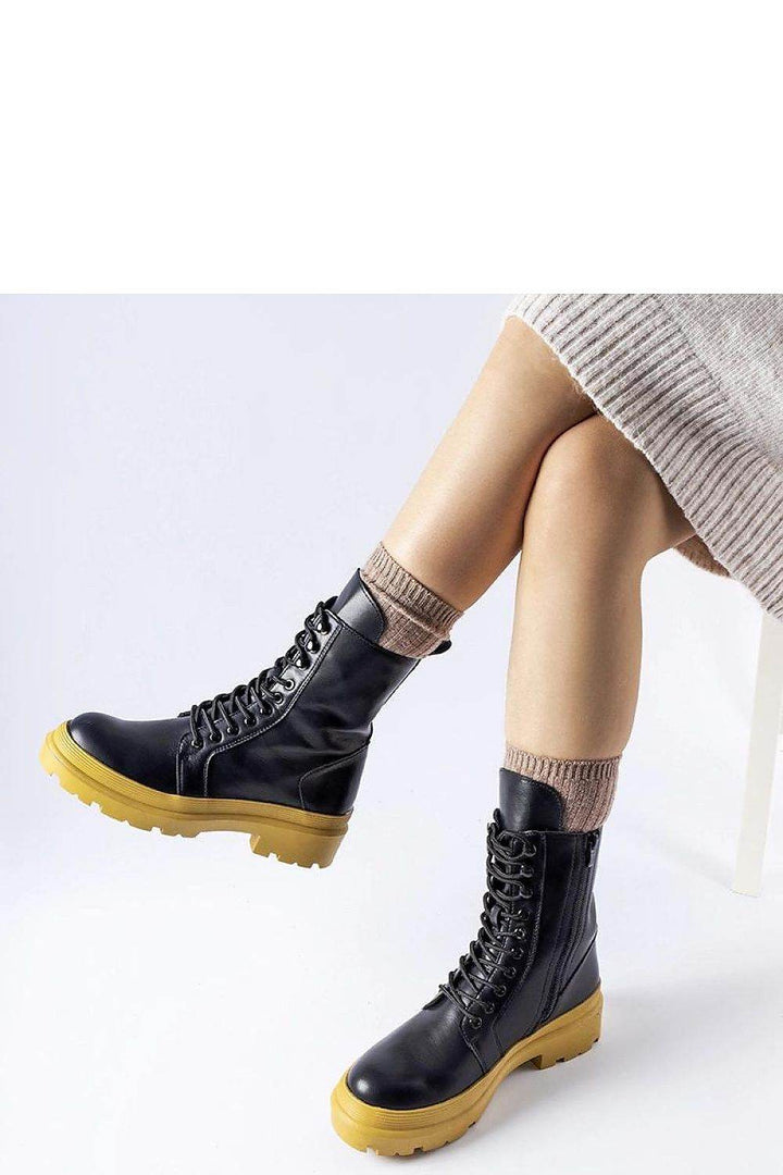 Boots model 205073 - MHMote