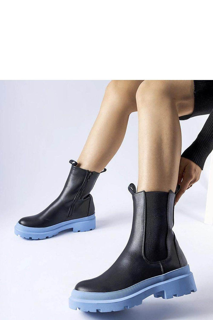 Boots model 205074 - MHMote
