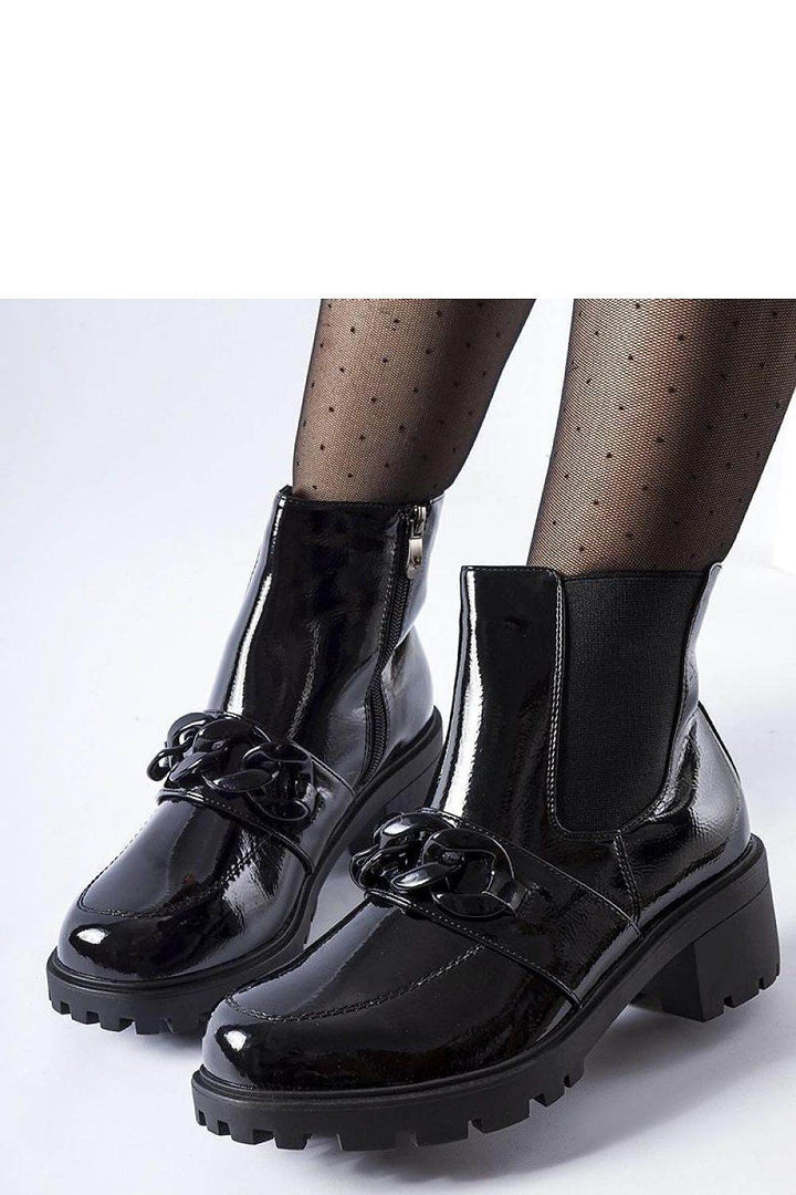 Boots model 205842 - MHMote