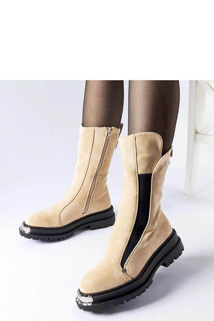 Boots model 205848 - MHMote