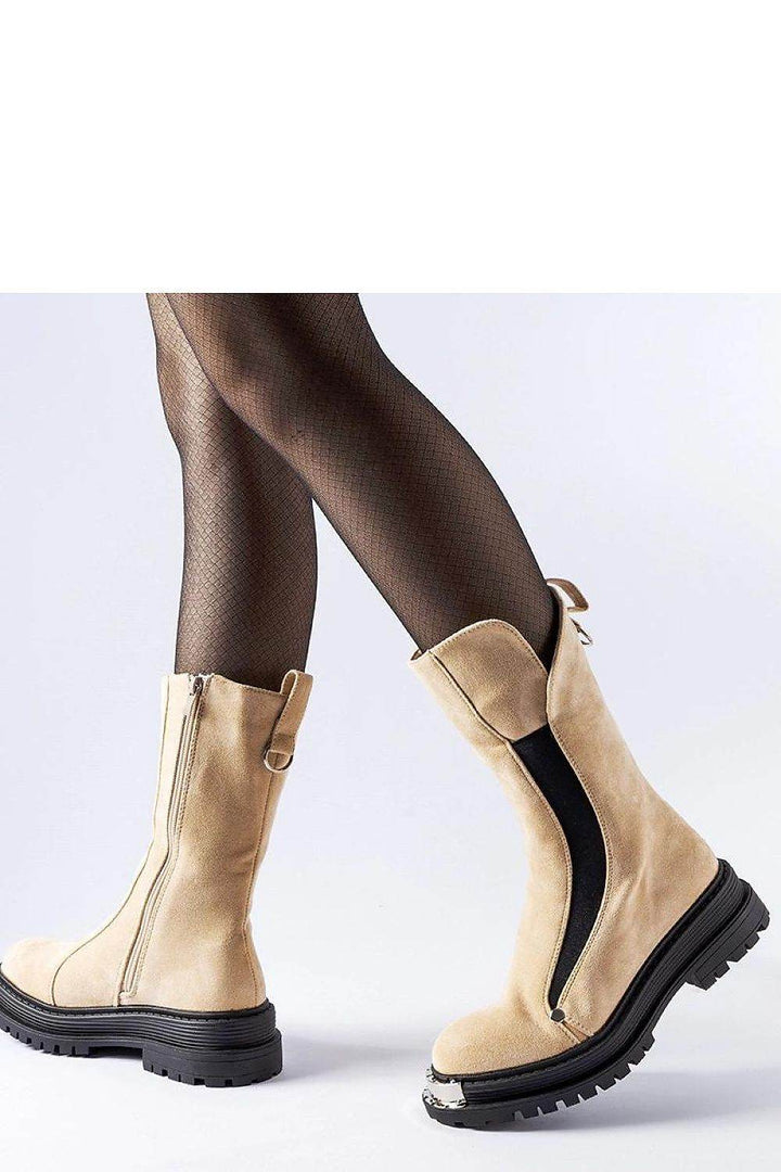 Boots model 205848 - MHMote