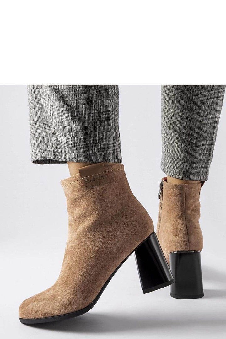 Heel boots model 205851 - MHMote
