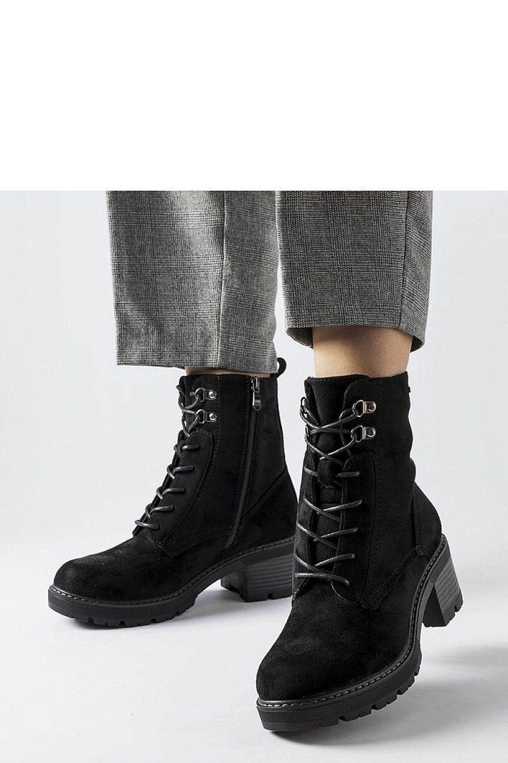 Heel boots model 205852 - MHMote